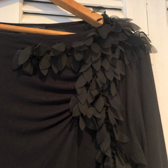 Anne Klein Top with Chiffon Feather Detail - Picture 4 of 5